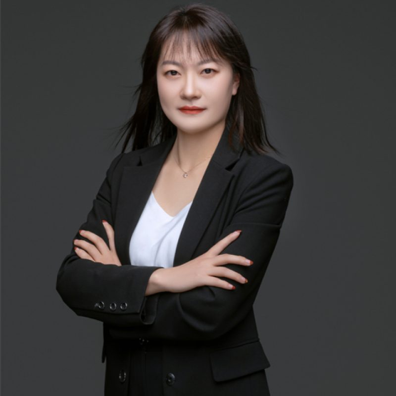 何田麗律師